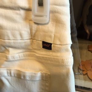 Jag Hi Rise Skinny sz 10 white jean, NO MUFFIN TOP